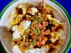-马路边边串串香(苗栗路店)