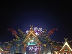 -七彩云南欢乐世界