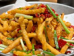 -巴厘龙虾·榜首油焖大虾(音乐学院·沿江酒馆店)