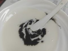 -仁信双皮奶(东川路店)