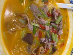 -粉小主·贵州酸汤牛肉粉(南京仙林金鹰店)