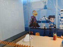 -斯坦星球AI编程·机器人科创·科学实验·信奥·思维·STEM·乐高·竞赛考级(长宁虹桥大融城荟聚中心)