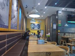 -蒙自源过桥米线(红谷滩万达店)