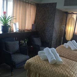 -Face Score美甲美睫皮肤管理