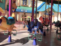 -七彩云南欢乐世界