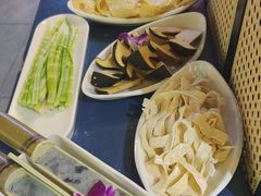 -鲜念蒸汽石锅鱼(红山6979店)