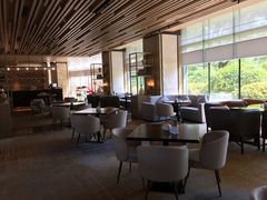 -上海佘山世茂艾美酒店