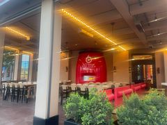 -城市大道红炉披萨烘焙坊