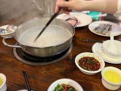 -正能量脆肉鲩火锅