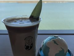 -抱抱地球咖啡馆(国家海洋博物馆店)