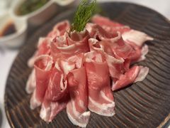 -红鼎豆捞·非遗鲍皇汤火锅(宝丰路店)