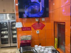-闫家驴肉老店(华电一校店)