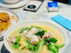 家烧小白菜笔管鱼-悦海·家宴·冰花皮皮虾大锅贴(宝龙店)