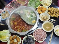 -储奇门鳝鱼火锅(总店)