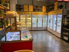 面包甜点陈列柜-袁记串串香(西安路店)