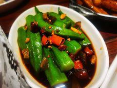 捞汁鲜秋葵-前海沿·青岛菜(五四广场永旺店)