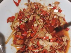 -鸽子侯·家宴·平价海鲜(市图书馆店)