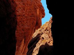 -天山神秘大峡谷