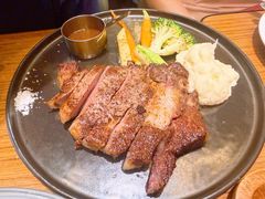 碳烤特选澳洲谷饲西冷牛排-MARU玛露音乐餐厅(大学路店)