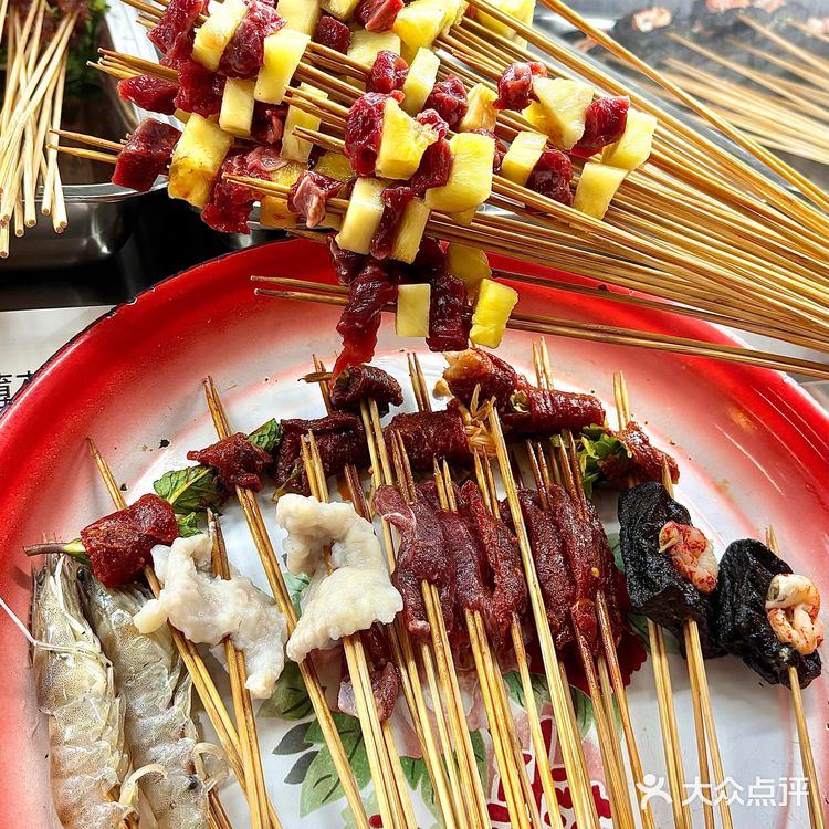 吃了好多年 我心中zui怕倒闭的串串店!!