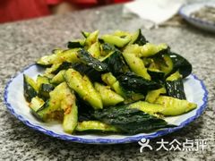 -马克力木手抓炕锅烤羊肉(盐湖一小区店)
