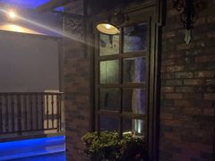 -骑士KTV(红谷滩万达店)