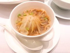 鲜蟹肉龙虾汤包-北京厨房(SKP店)