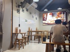 -朱大嘴肥肠血旺(福字街店)