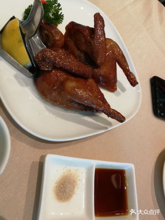 金悦轩海鲜酒家(拱北店-烤乳鸽图片-珠海美食-大众点评网