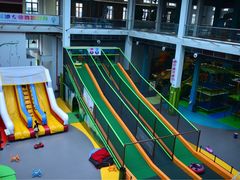 -蒙特利亲子乐园