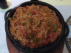 肥牛石板金针菇-将军牛排·尔滨地标朝鲜族美食(总店)