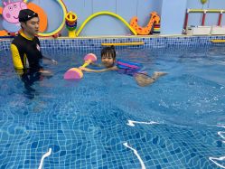 -鱼乐贝贝婴幼儿亲子水育(幸福街店)