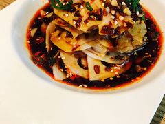 -多嘴超级肉蟹煲(欧亚卖场店)