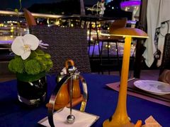 -中茵皇冠假日酒店·棕榈岛湖畔餐厅