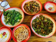 -老三样·美食研究中心(世贸路店)