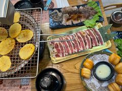 -合易泓烤肉·海肠捞饭(火车站店)