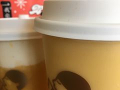 -喜茶(北京华贸购物中心店)