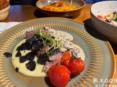 -JINNS锦时 steak&pizza(浸信会礼拜堂旧址店)