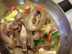 -独一佳老胡湘菜馆(矿山路店)