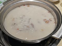 -煲大王猪肚鸡·椰子鸡火锅(红谷滩万达店)