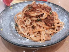 咖椰吐司-HELLO 27 意面·沙拉·帕尼尼