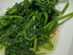 -渝信川菜 · 川味家常菜(财富购物中心店)