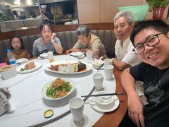 -梅利汴京烤鸭•开封豫菜地标店(东大街店)