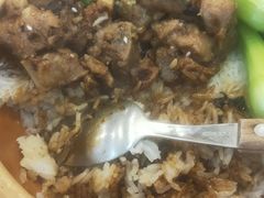 -煲仔皇腊味煲仔饭(经四万达店)