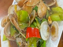 -岛中岛·海鲜大排档·万宁老字号(东澳店)