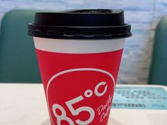 -85度C(生甜甜圈研究工坊·上海松江人民北路店)