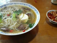 -邱芳粉店(迎宾大道旗舰店)