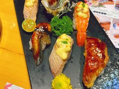 火炙寿司拼盘-新一喜铁板料理餐厅·铁板放题(北国商城店)