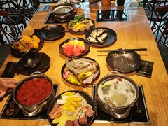 -爱伲PLUS·牛肉海鲜自助火锅(融创店)