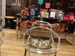 -VENCHI 闻绮(上海佛罗伦萨小镇店)
